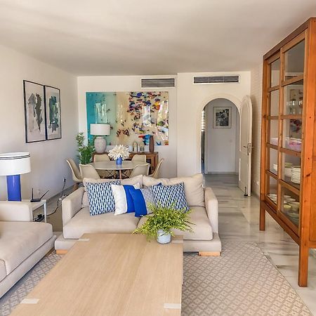 אסטפונה Alcazaba Beach Apartment מראה חיצוני תמונה