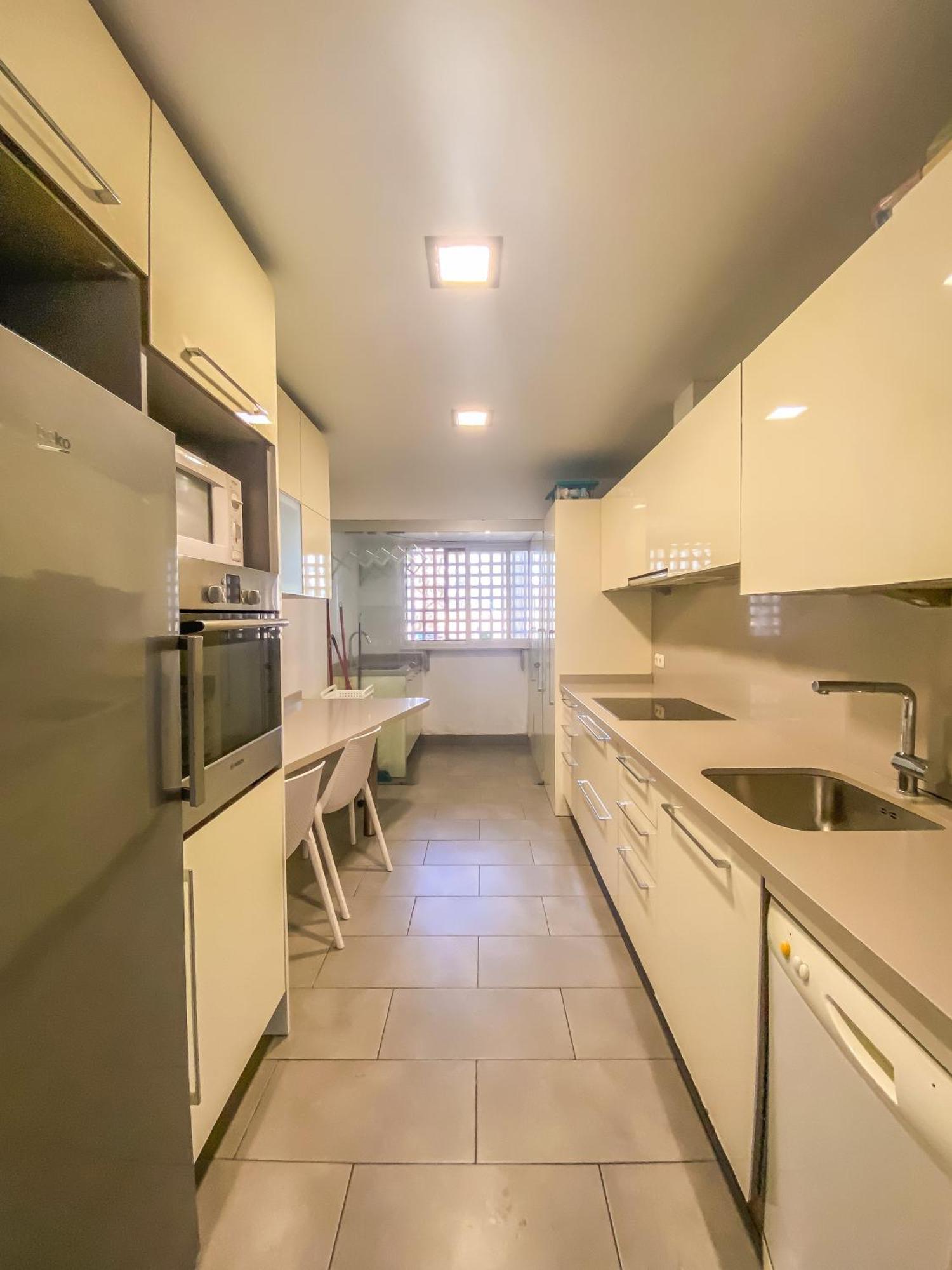 אסטפונה Alcazaba Beach Apartment מראה חיצוני תמונה